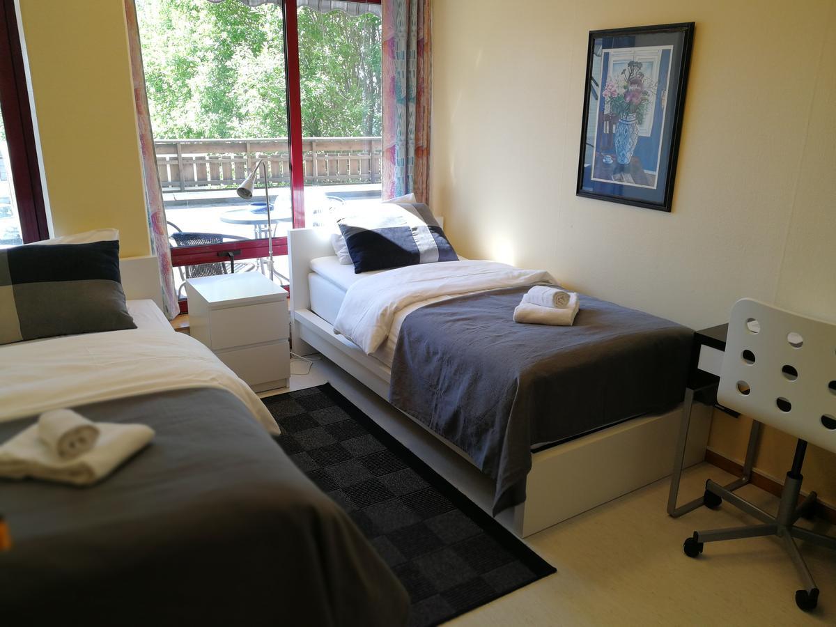Volda Hostel, Bed And Breakfast As Lauvstad Exteriör bild